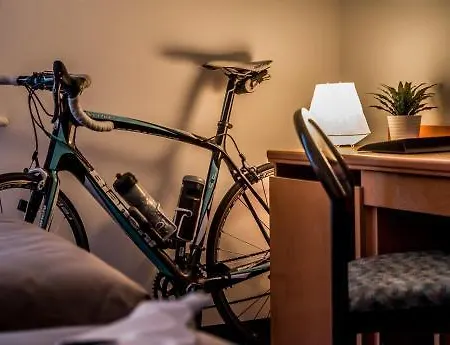 Hotel Fly Bike 3*